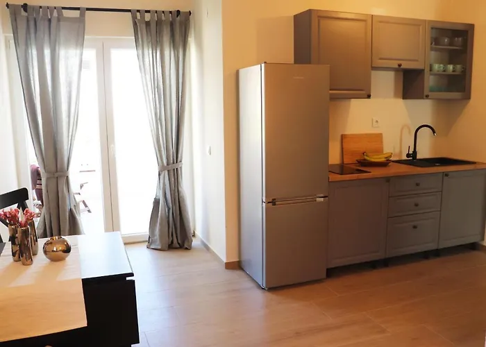 Lavender Rose Apartment